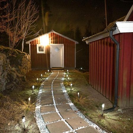 Vila Skogsstuga I Bassholma Munka-Ljungby Exteriér fotografie