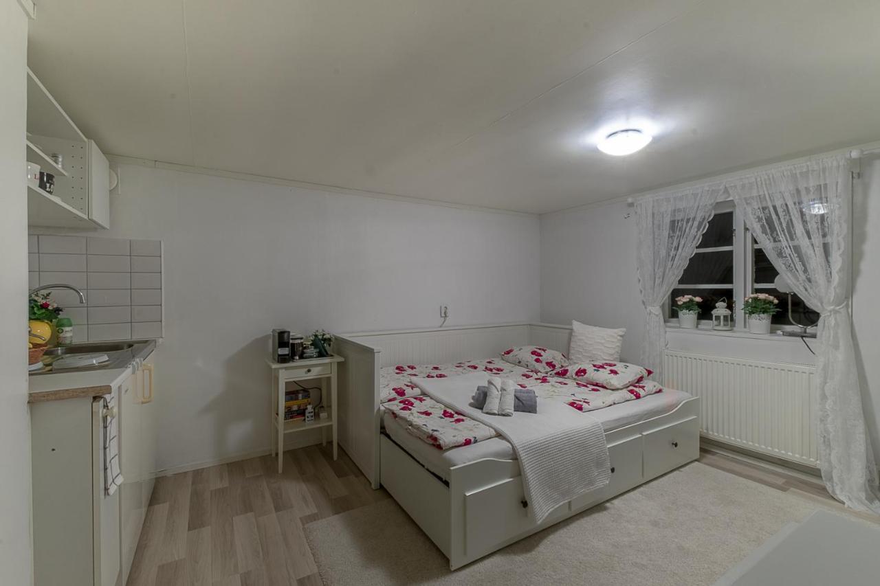 Vila Skogsstuga I Bassholma Munka-Ljungby Exteriér fotografie